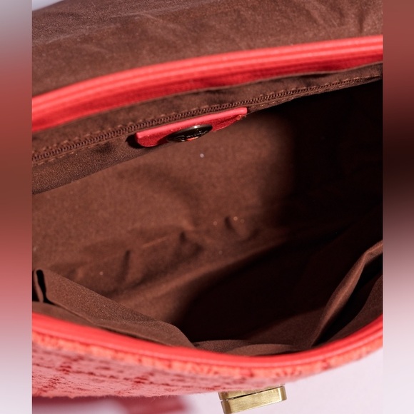 Darling Coral Lace Women’s crossbody Bag - Picture 8 of 9